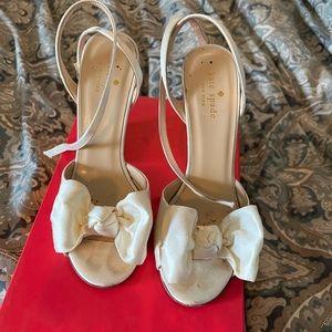 Kate spade satin wedding shoes size 7, some discoloration